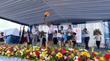 Costa Rica recibe la Antorcha de la Independencia centroamericana en Peñas Blancas