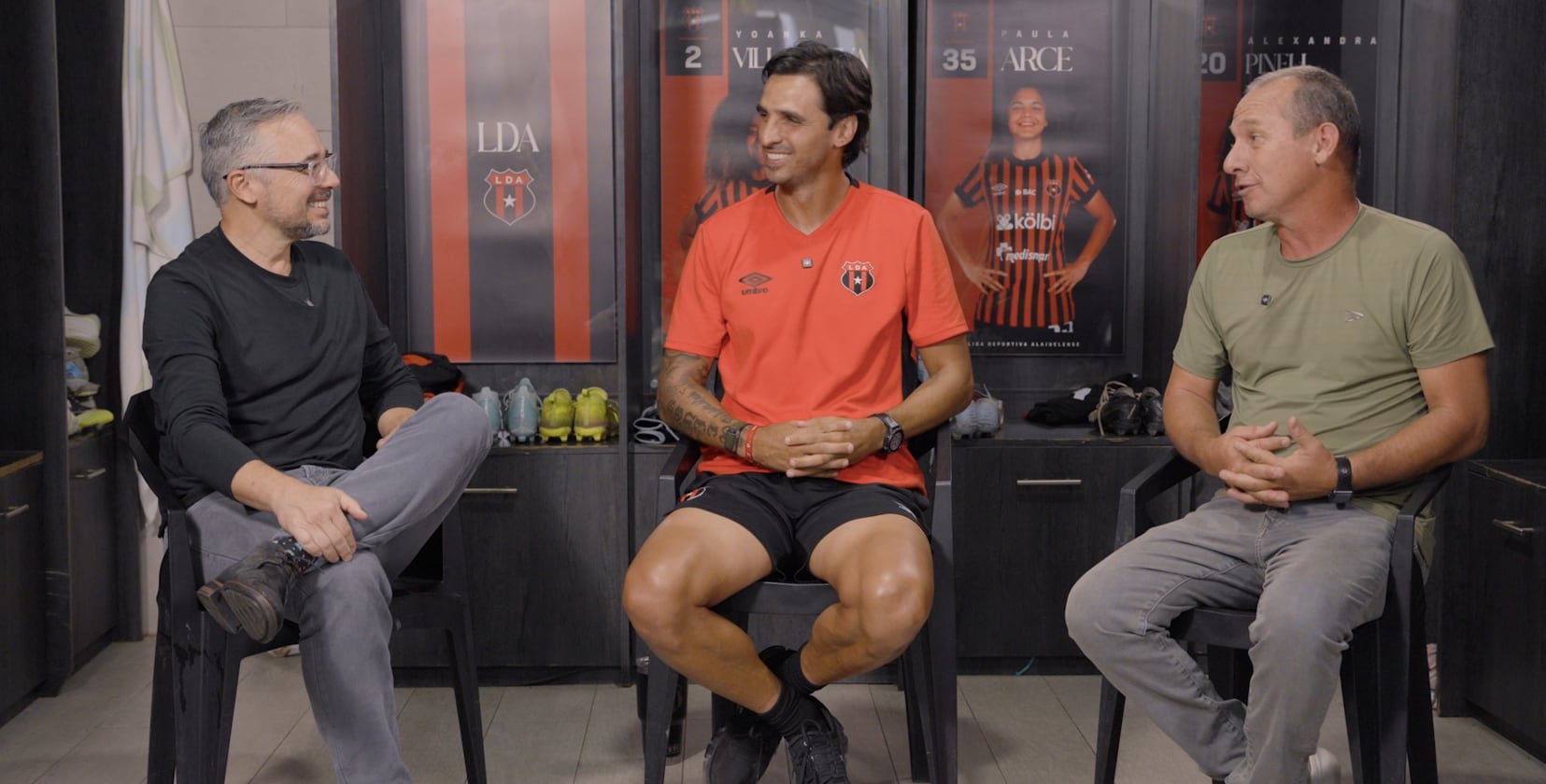 Bryan Ruiz fue el tercer invitado al "Camerino" de Wílmer López y Antonio Alfaro.