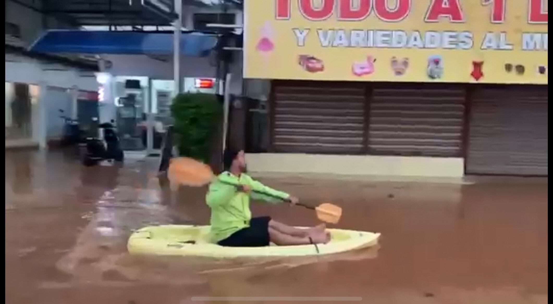 Fuertes lluvias en Jacó