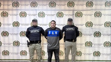 Alerta roja de Interpol permitió capturar en Colombia a presunto líder de Los Gemelos