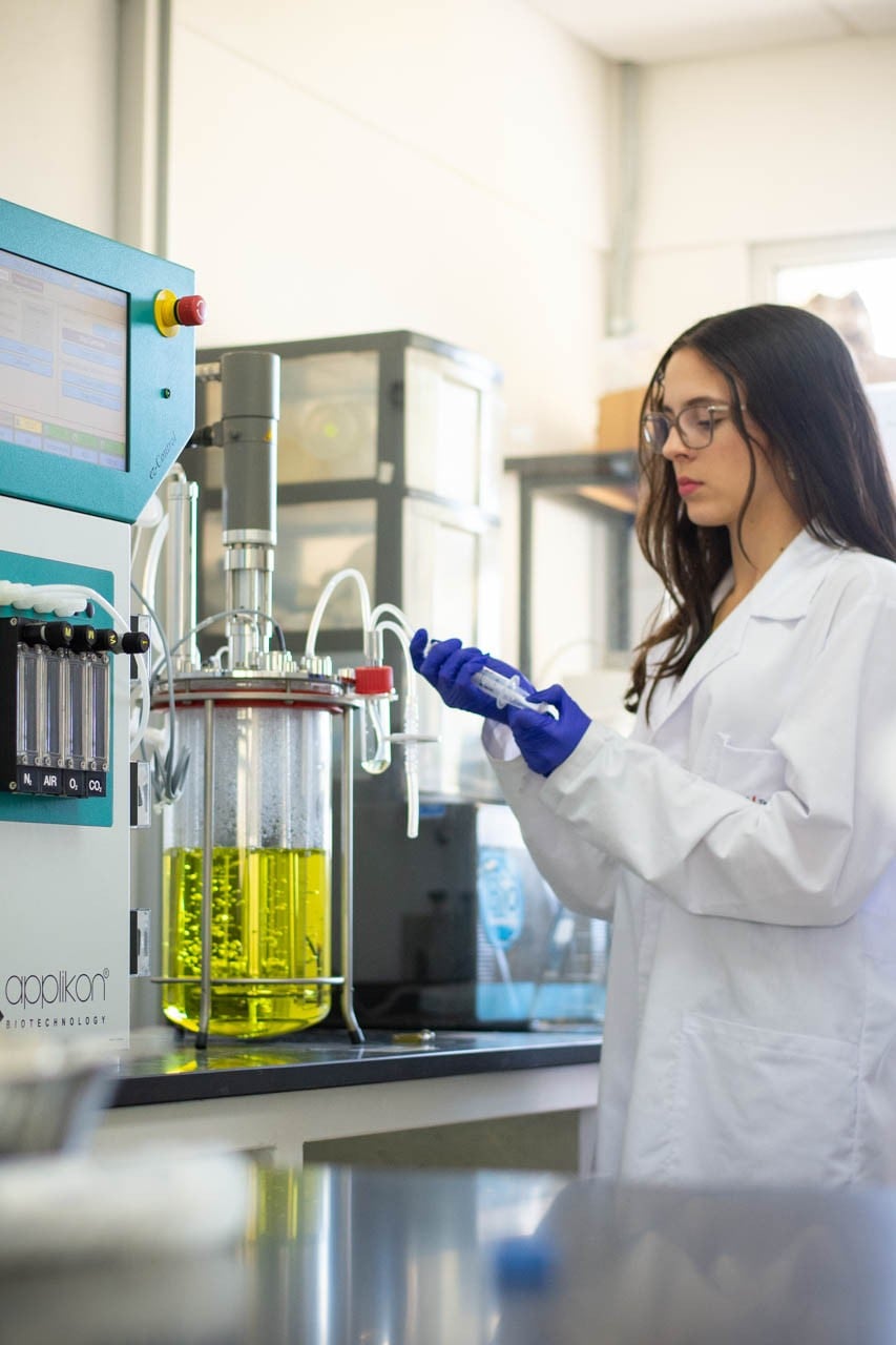 Un 62% de las personas graduadas de Ingeniería en Biotecnología del TEC, son mujeres.