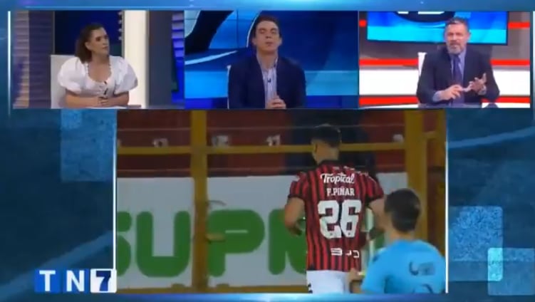 Rolando Fonseca cuestionó la manera en la que se vio Liga Deportiva Alajuelense ante Guadalupe, luego del receso.