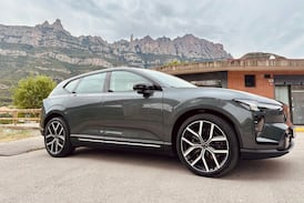 Volvo EX60 integra Gemini y hasta 810 km de autonomía en su nuevo SUV eléctrico premium