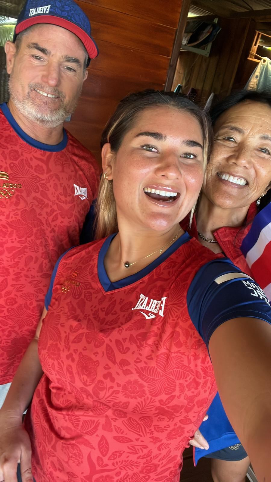 Katie Hennessy
Mike Hennessy
Brisa Hennessy
Juegos Olímpicos París 2024
30 de julio del 2024
Cortesía: Katie Hennessy