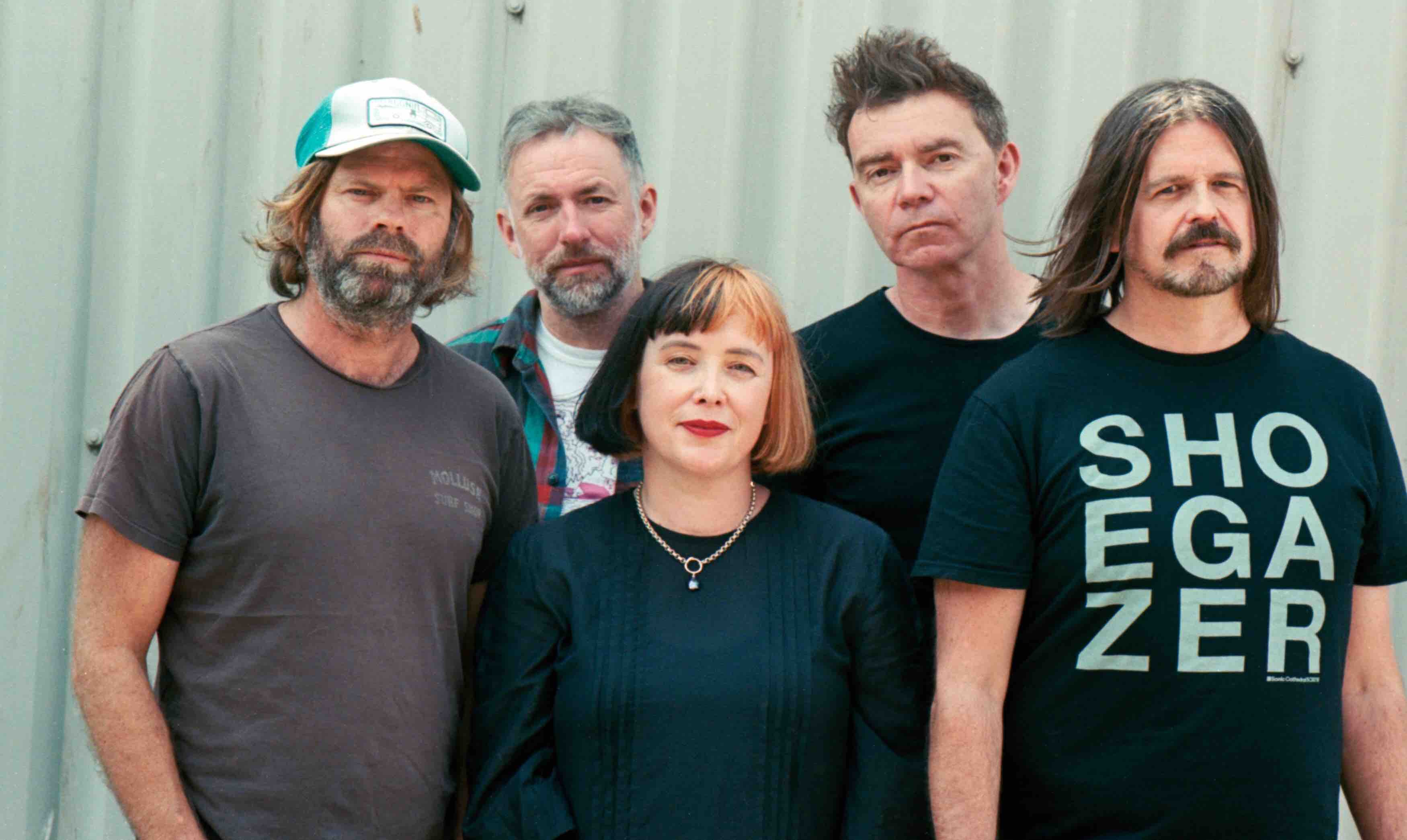 Slowdive no vive de la renta: aquel grupo que marcó generaciones hace treinta años sigue haciendo buena música. Foto: Facebook