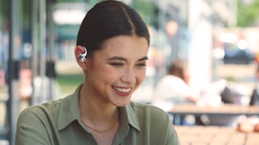 ¿Qué son los auriculares Open Ear y por qué transforman la experiencia de escuchar música?