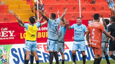 Vea el golazo de Cristian Lagos en torneo de Linafa