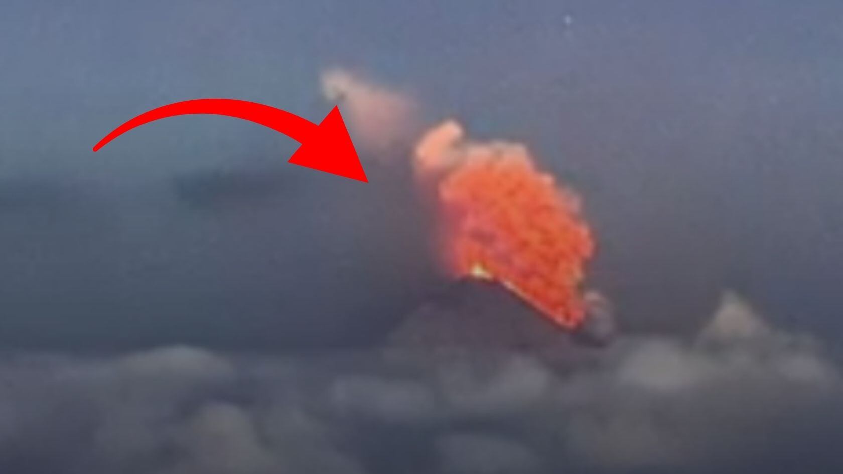 El volcán Kliuchevskoi en Rusia entró en erupción tras un sismo de 8,8. Vea el video que revela la magnitud del fenómeno natural.