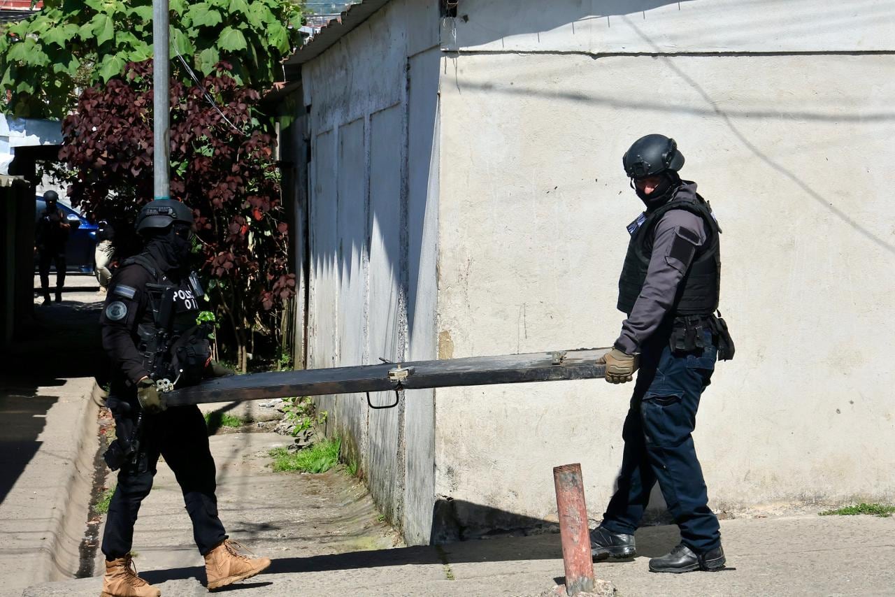 Allanamientos en Purral por presunta venta de drogas