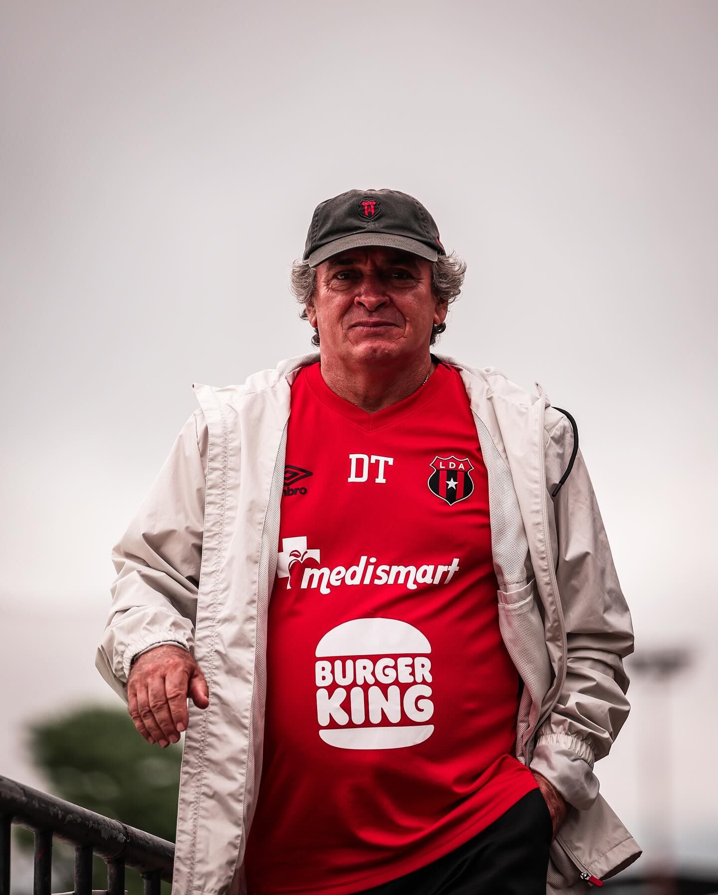 Óscar Ramírez no cuenta con Alexis Gamboa, Santiago van der Putten, Alejandro Bran y Creichel Pérez para el partido entre Pérez Zeledón y Liga Deportiva Alajuelense.