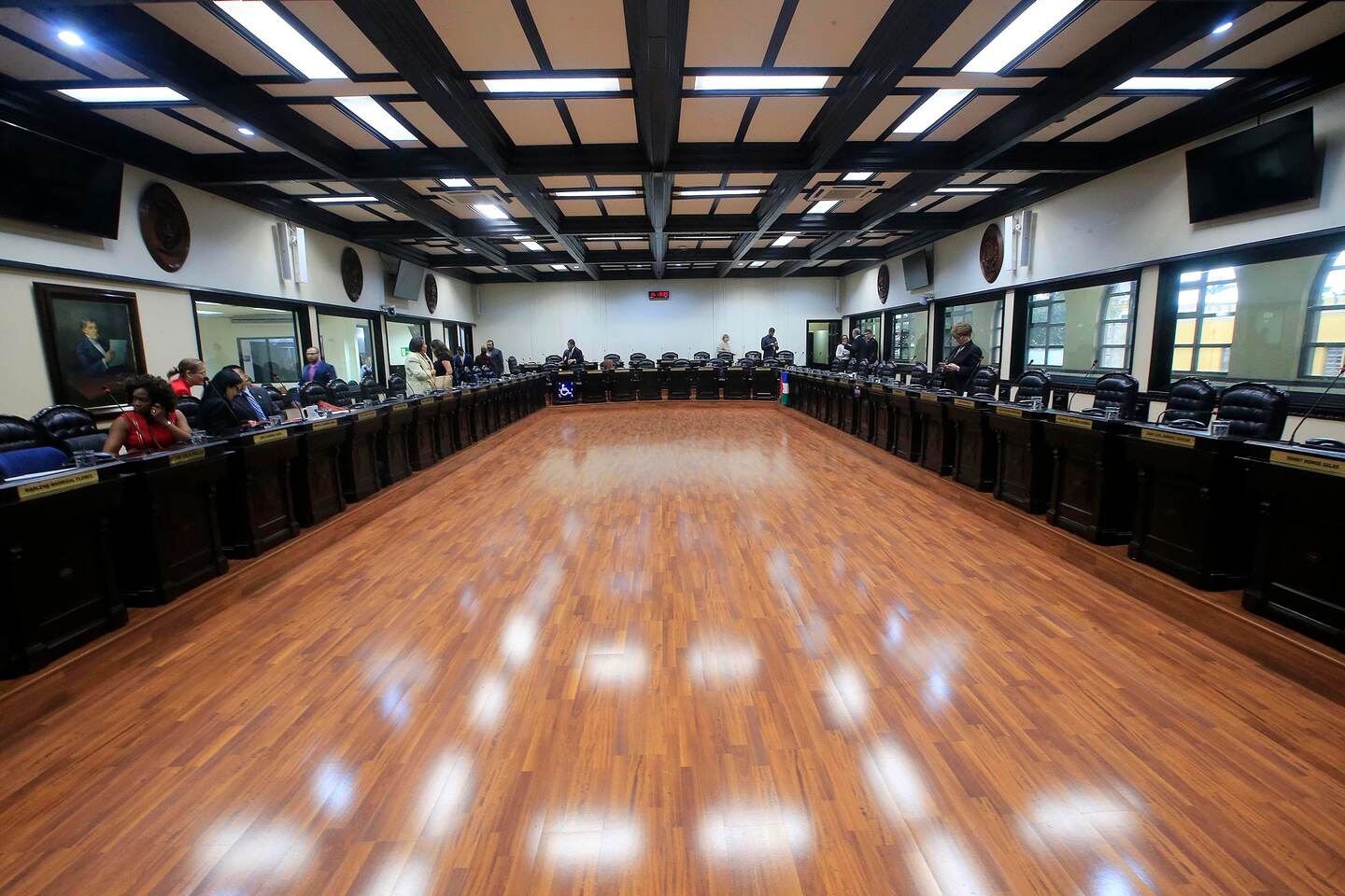 30/11/2017 Asamblea Legislativa. No solo Victor Morales Zapata y Otto Guevara se ausentaron, este jueves en el Plenario, sino 23 diputados más, razón por la cual no se pudo desarrollar la sesión debido a que solo estaban presentes 32 diputados cuando se pasó lista. Antes de las 3:15 p.m. ya estaba casi vacío el salón. Foto: Rafael Pacheco