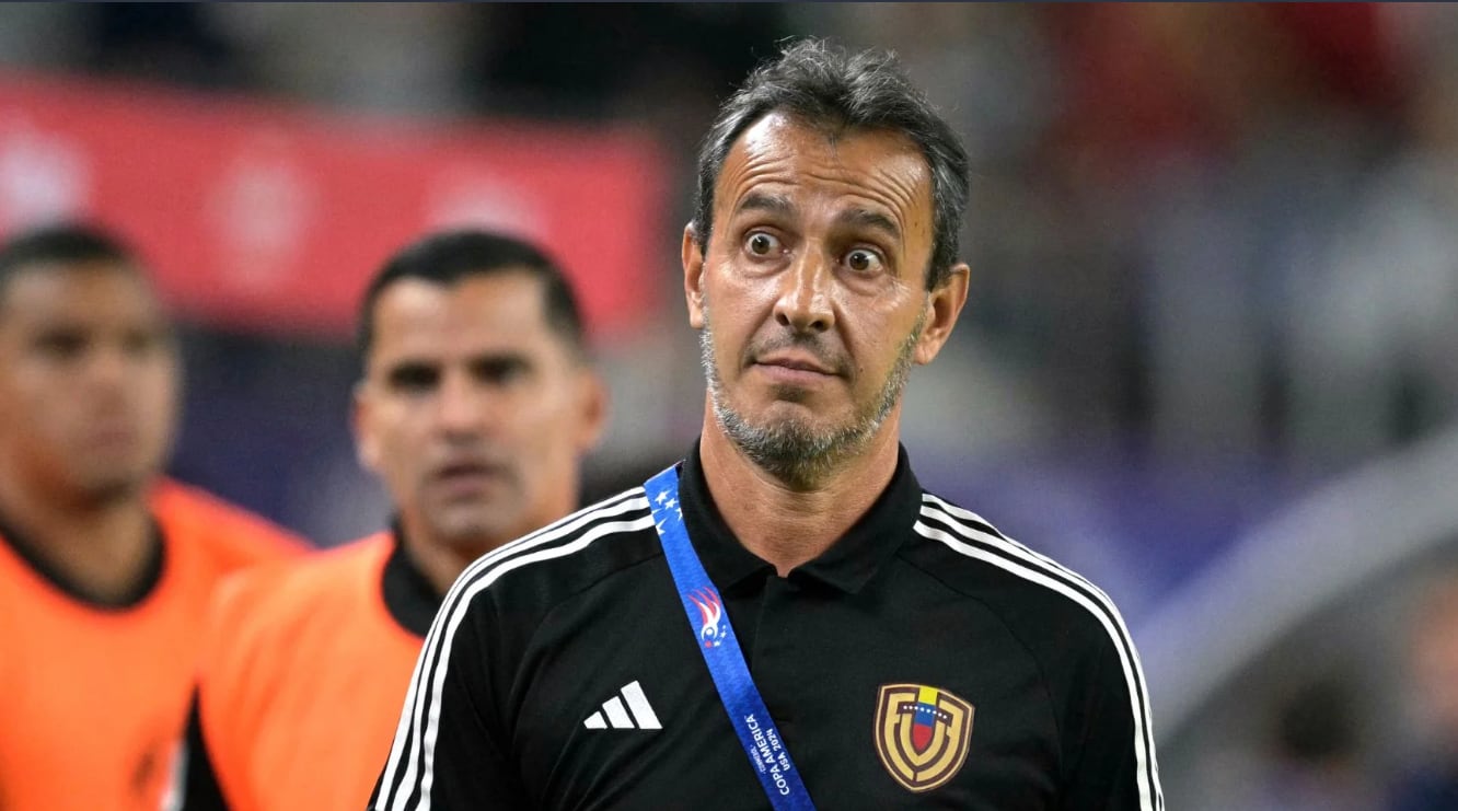 Fernando Batista dirigió a Venezuela en el proceso 2026.