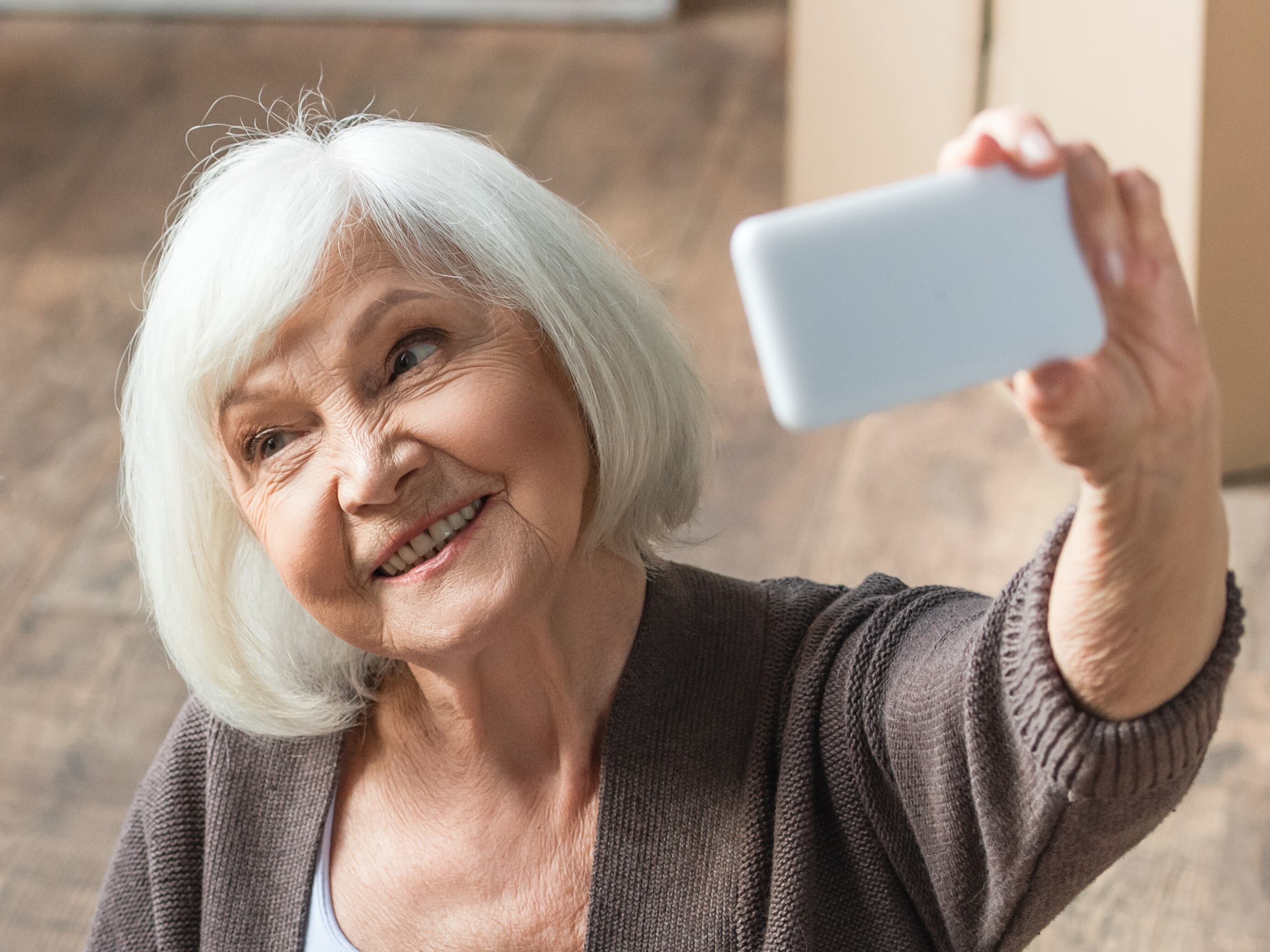 Es requisito que la persona mayor participante sea quien tome la fotografía y no deberá salir en esta con excepción de la categoría "Selfie creativo: Mi mascota y yo". Fotografía: