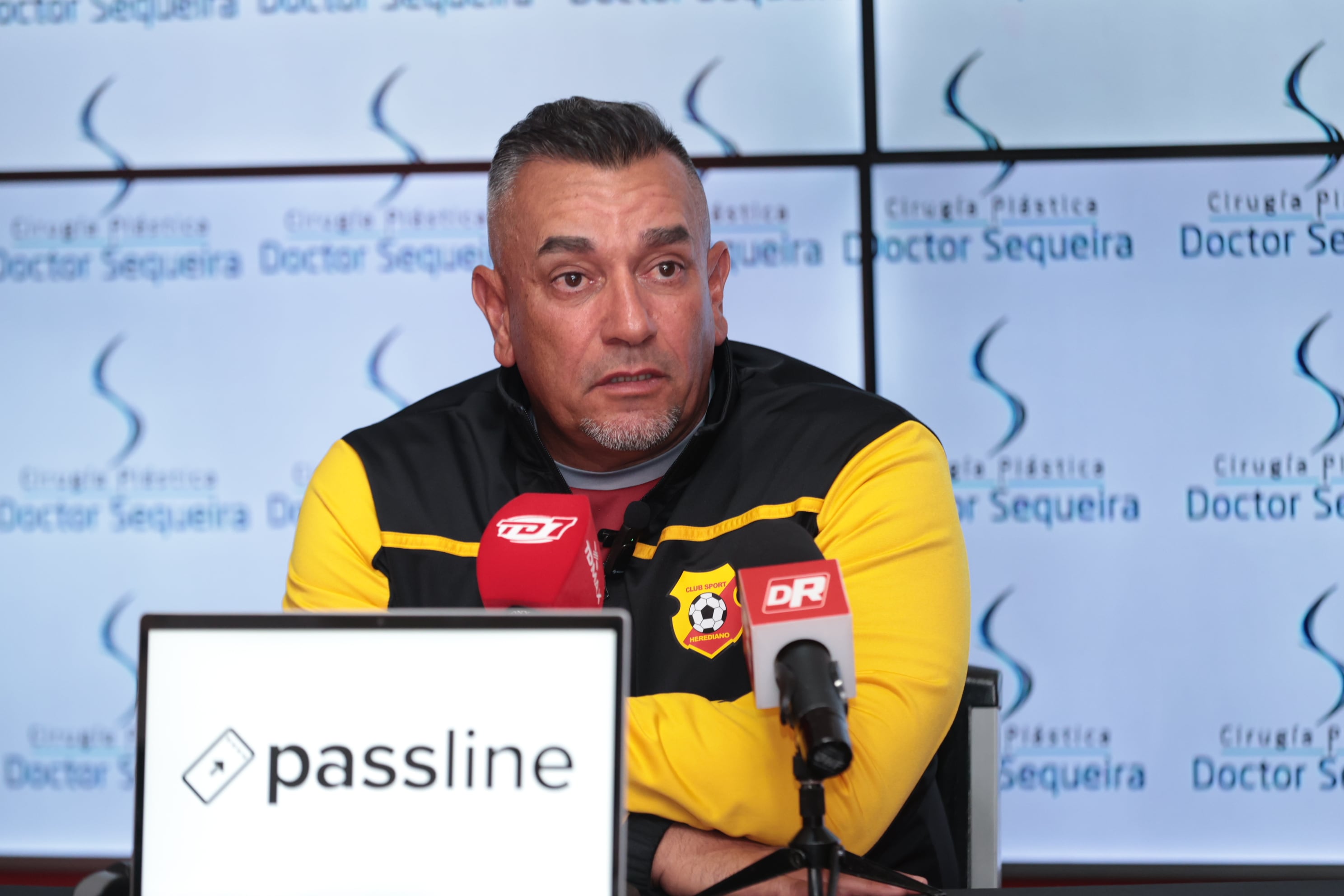 06/02/2026/ fotos de Jose Giacone director técnico de Herediano durante rueda de prensa / foto John Durán