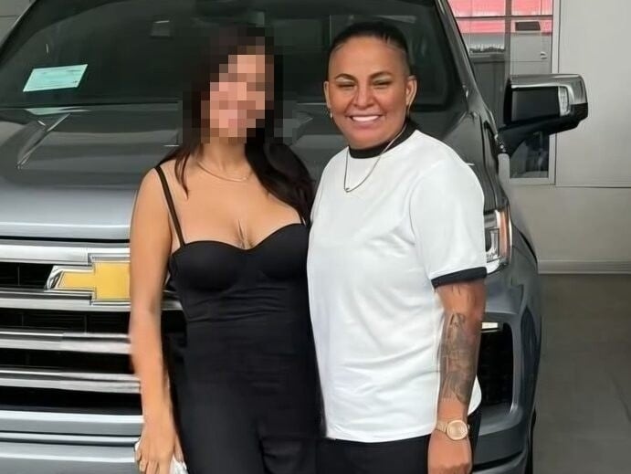 Emelda Leticia Rodríguez Rodríguez, de 40 años, la mujer asesinada dentro de un bar en barrio San Martín, Nicoya, Guanacaste estaba recién casada. Foto: Tomada de redes sociales