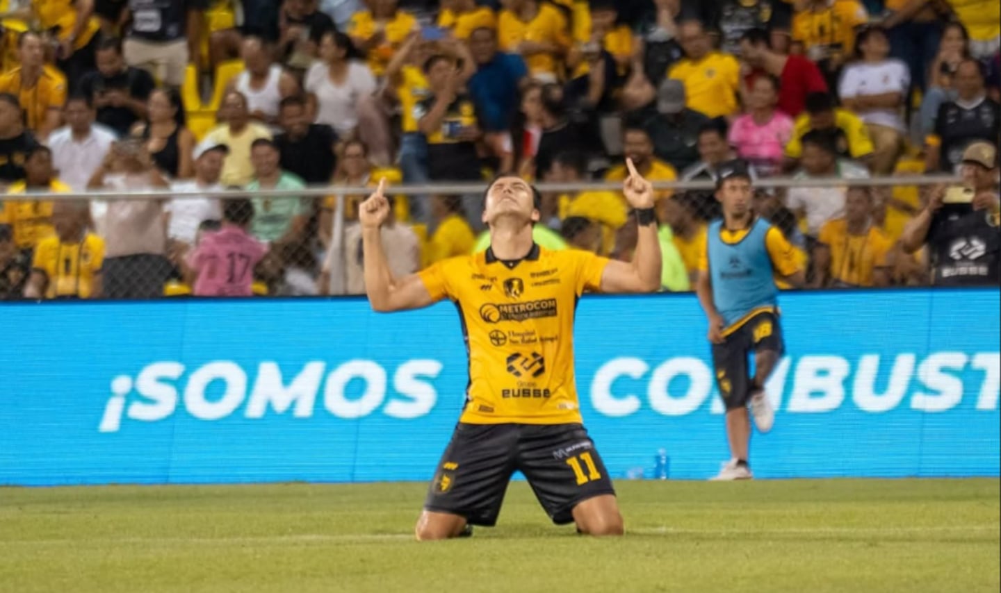 ‘Cubo’ Torres revela qué pasó en el encontronazo con Kendall Waston: lo que nadie sabe de su relación