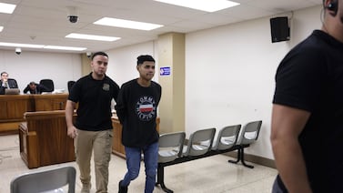 Hermano de Nadia Peraza relata episodio de violencia en casa de la víctima: ‘Me dijo que no bajara porque él tenía un cuchillo’