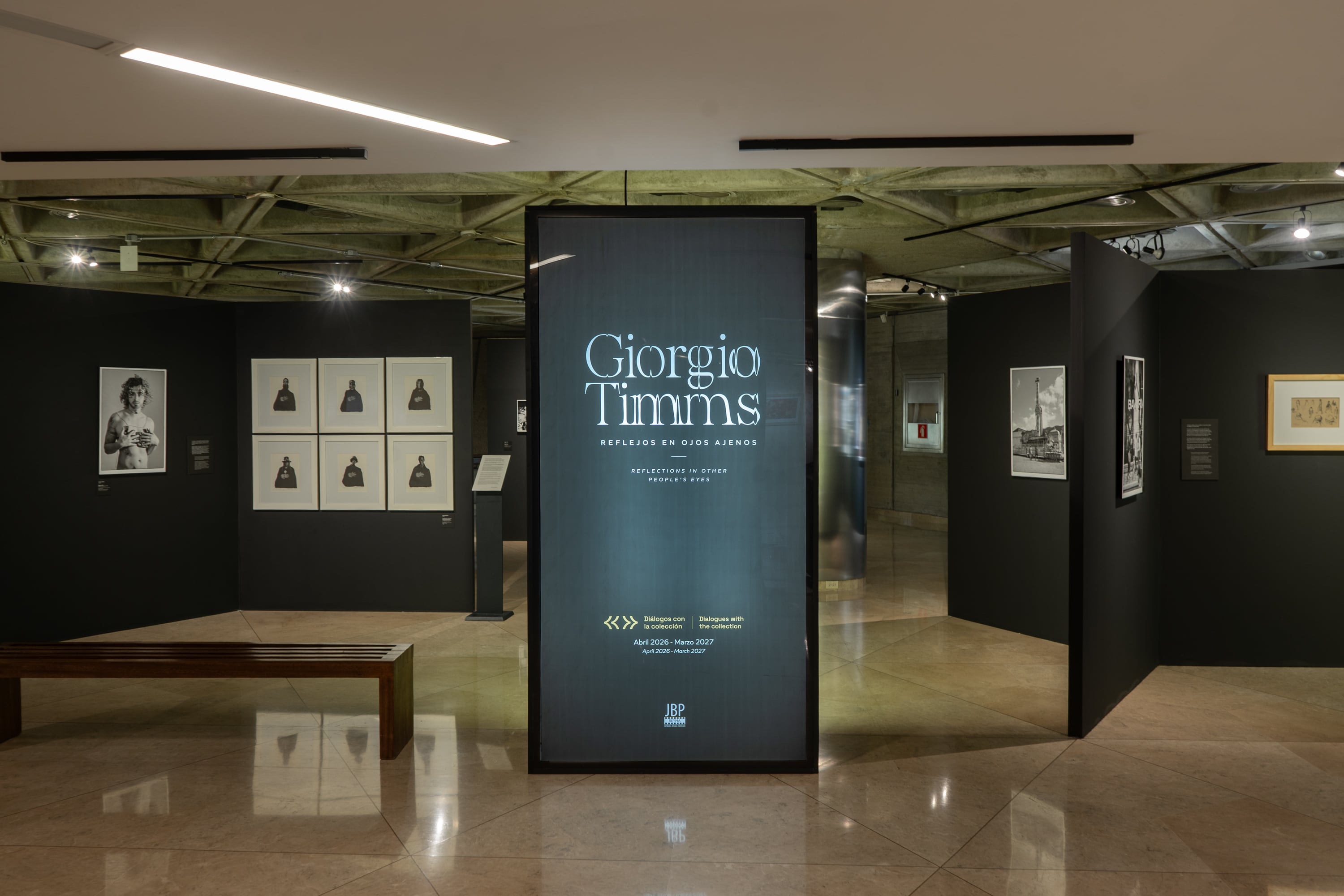 La exposición 'Reflejo en ojos ajenos' está abierta al público en los Museos del Banco Central.