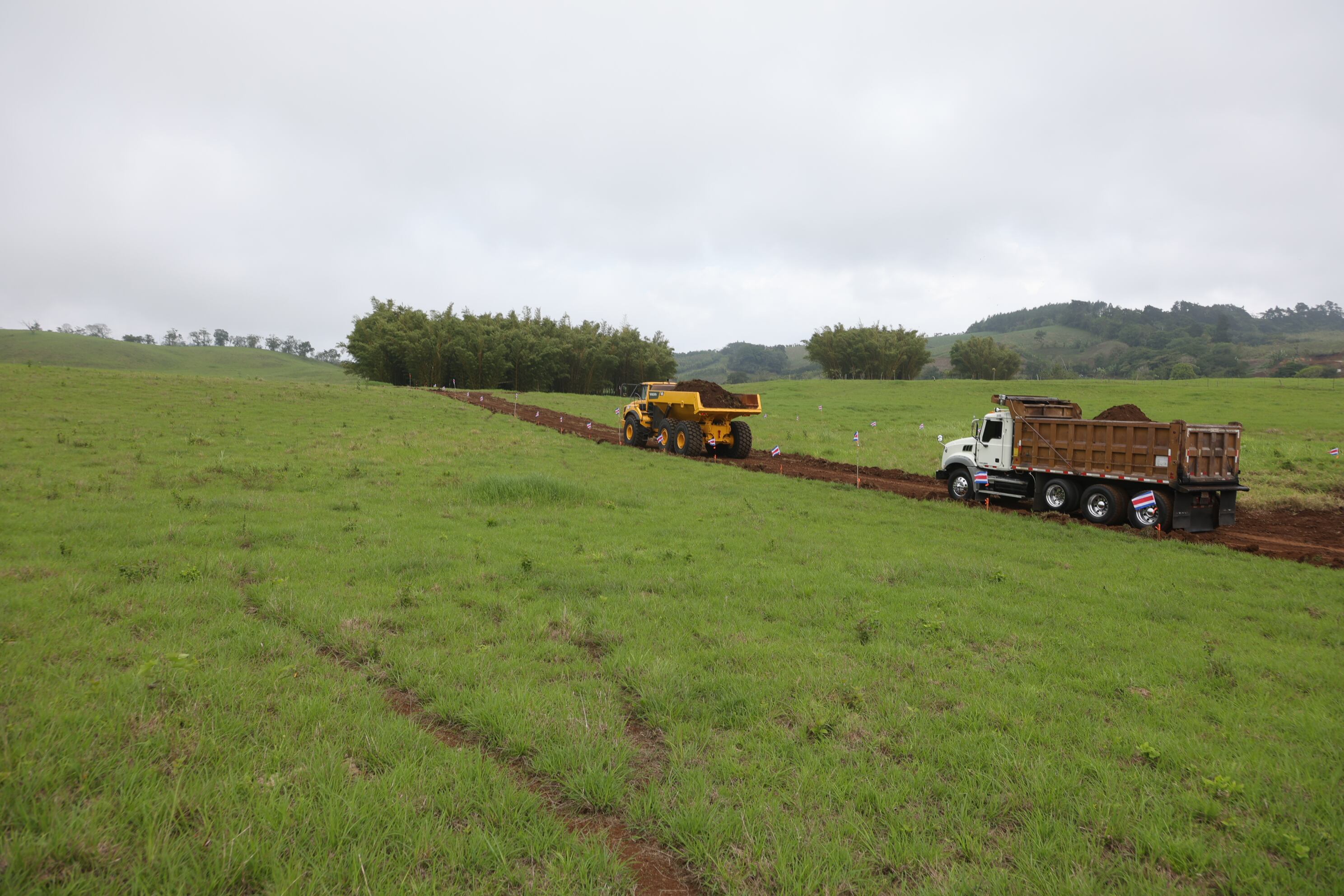 Gobierno dio orden de inicio a la punta sur de la carretera San Carlos / foto John Durán