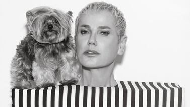 Xuxa vuelve a posar en ‘topless’, a sus 62 años: vea la sorprendente sesión de fotos