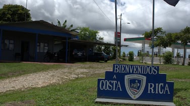 Bodegas con salidas a Costa Rica y Panamá: así trazan su ruta los contrabandistas de licor y cigarros hacia el Valle Central