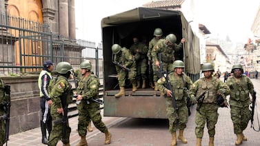 ¿Está América Latina volviendo a militarizar la política?