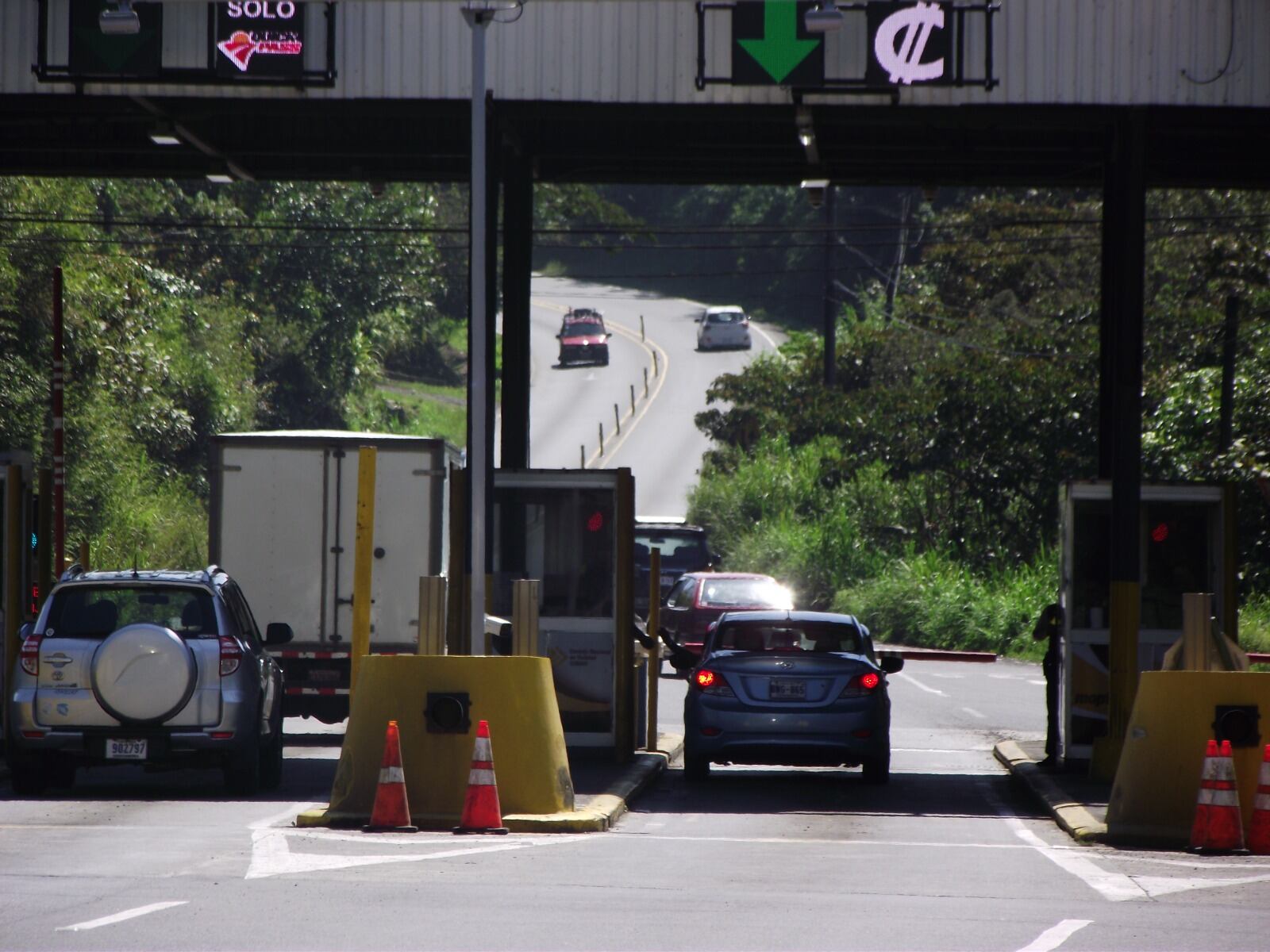 Este domingo se suspenderá el peaje de la ruta 32.