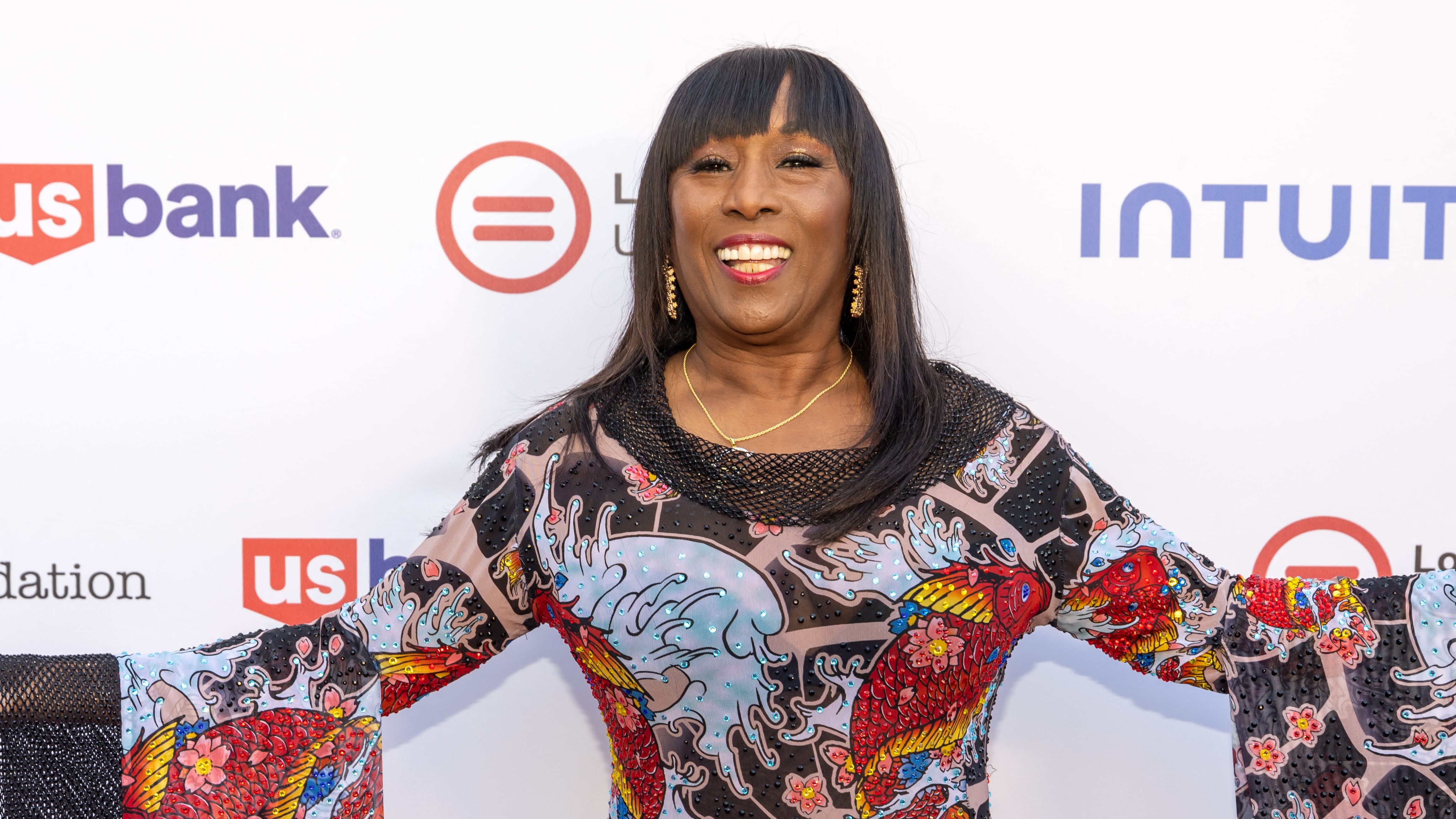 Actriz y presentadora murió a los 74 años en Los Ángeles. Destacó en TV, cine y teatro con una carrera iniciada en la danza.