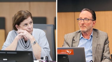 Eliécer Feinzaig tilda a Pilar Cisneros de ‘mentirosa’, en media discusión legislativa; jefa chavista lo niega: este fue el intercambio