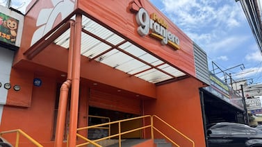 ‘Aquí hay trabajo’: Cuatro cadenas abren vacantes para extrabajadores de Pollo Granjero