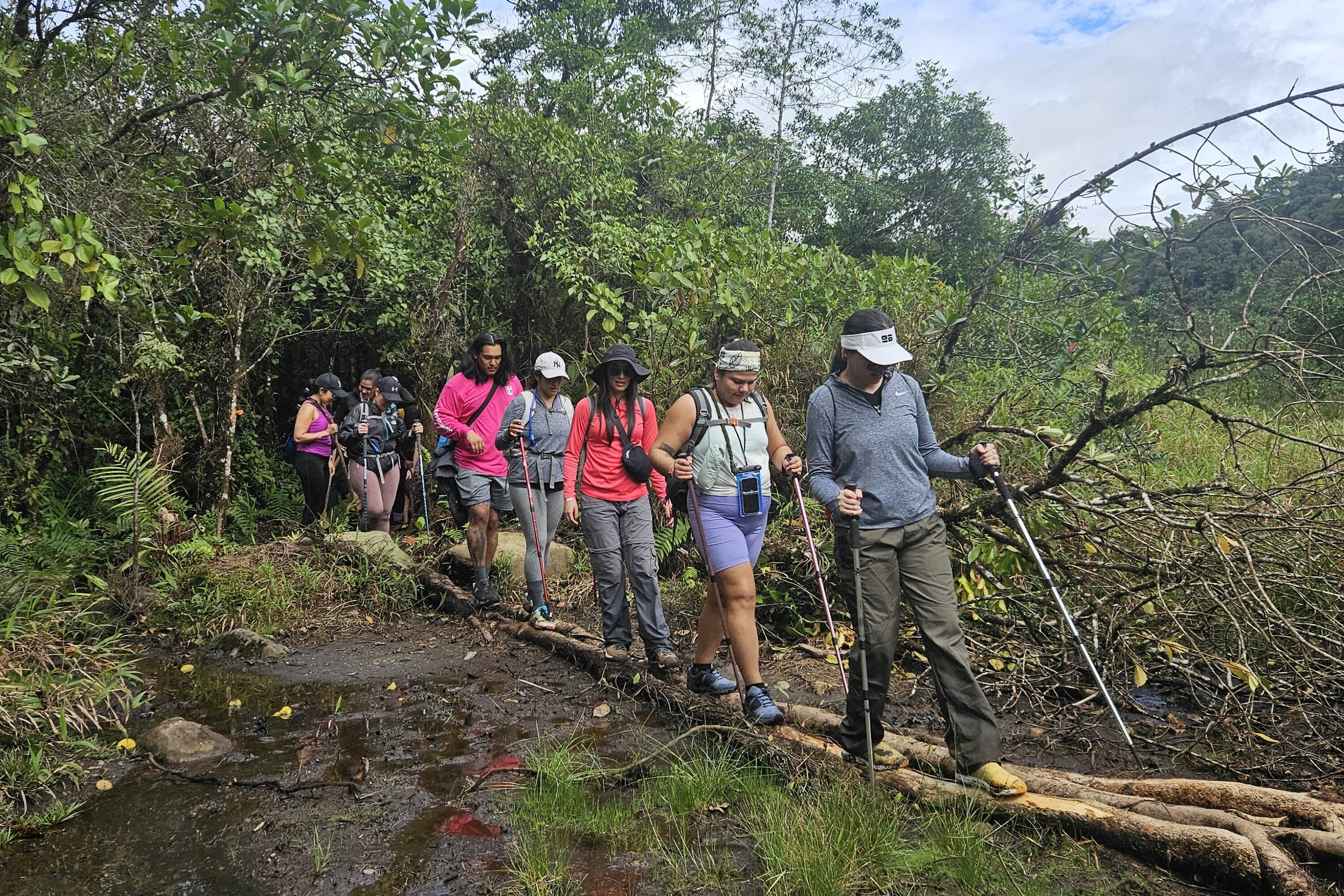 Guía nos reveló sus mejores consejos para explorar la naturaleza a través del hiking.