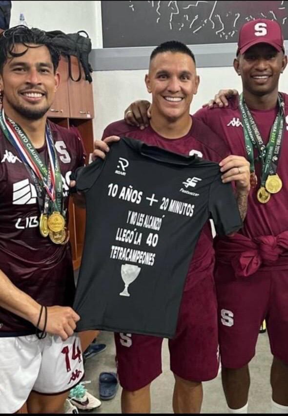 Ariel Rodríguez
Camisetas picantes
26 de mayo del 2024
Instagram: Ariel Rodríguez