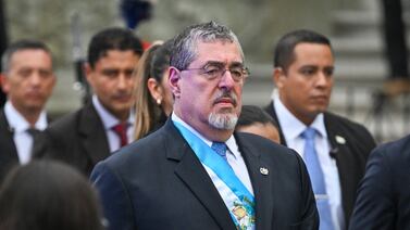 Fiscalía de Guatemala pide retirar inmunidad al presidente Bernardo Arévalo por fuga de pandilleros