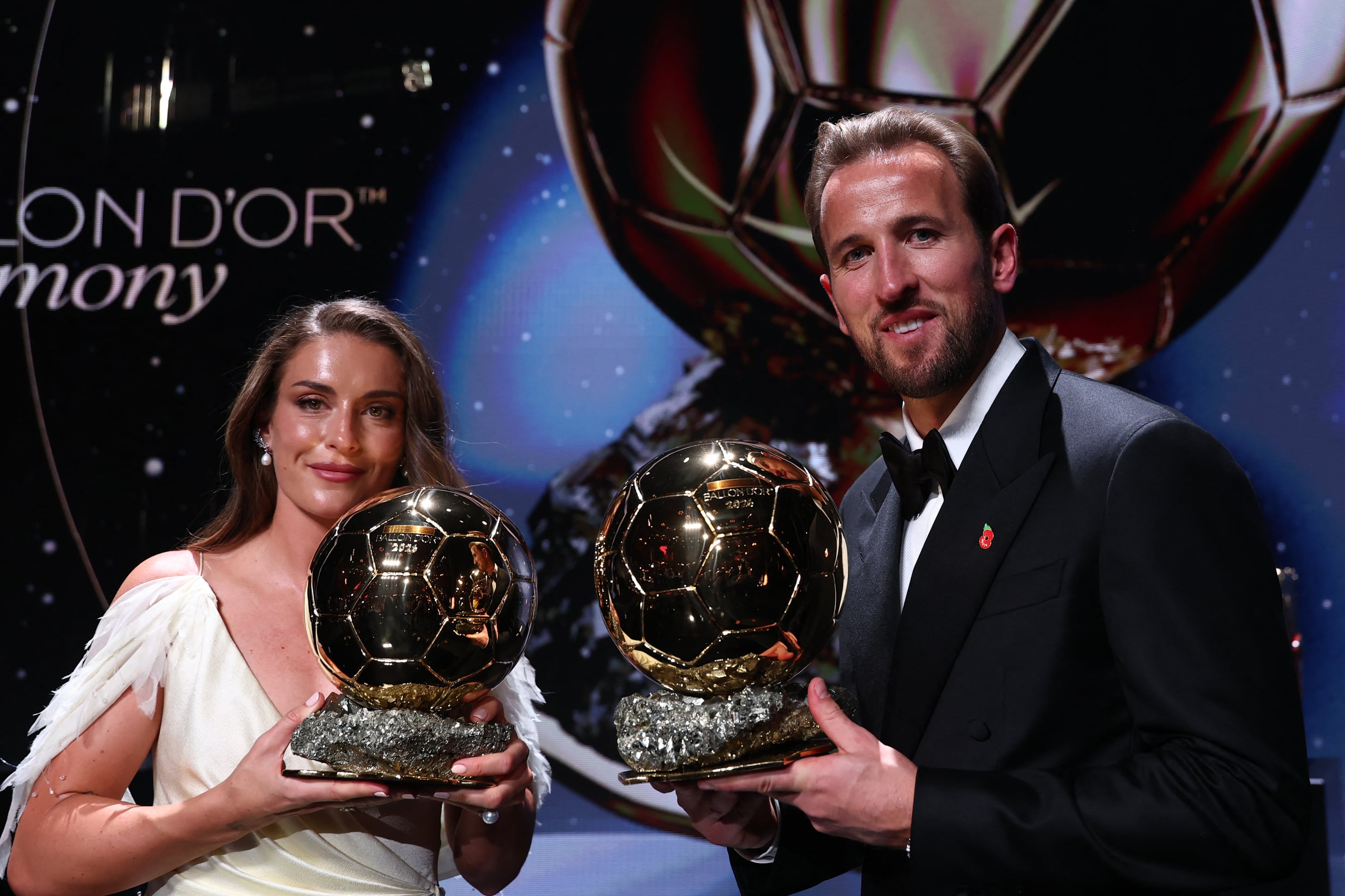 Los dos grandes ganadores del Balón de Oro: la española Alexia Putellas y el inglés Harry Kane, en la gala celebrada en Londres.