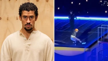 Bad Bunny sufre caída en su primer concierto en México; ¡vea el video del incidente!