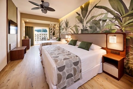 La cadena RIU finalizó la modernización del Riu Guanacaste, con nuevas habitaciones, más restaurantes y áreas recreativas renovadas.