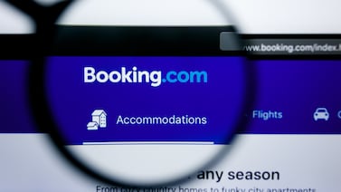 Booking.com envía inquietante mensaje a sus clientes sobre una situación que nadie desea