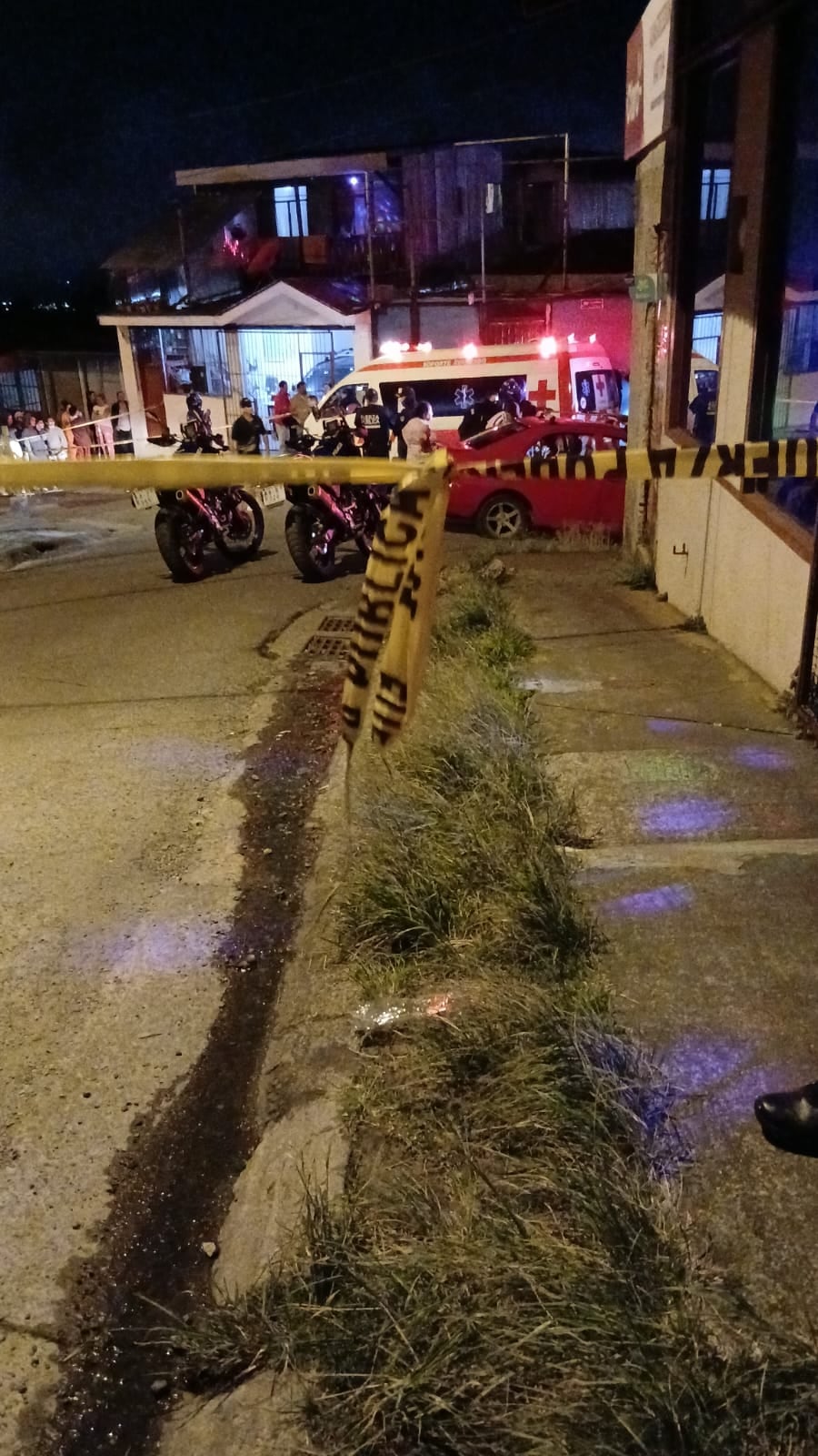 El crimen del adolescente ocurrió a las 7:50 p. m. del martes en vía pública en Vista Hermosa de Oreamuno.