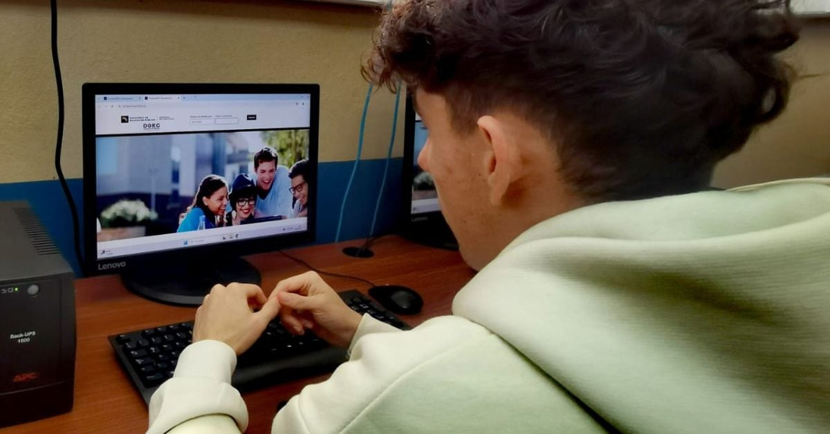 El MEP informó sobre la modificación del valor de las Pruebas de Especialidades Técnicas en los colegios técnicos profesionales, según la cual la calificación final se distribuirá de la siguiente manera: el 60% corresponderá a la nota de presentación de los estudiantes, y el 40% restante será asignado al examen. (Foto: cortesía MEP)