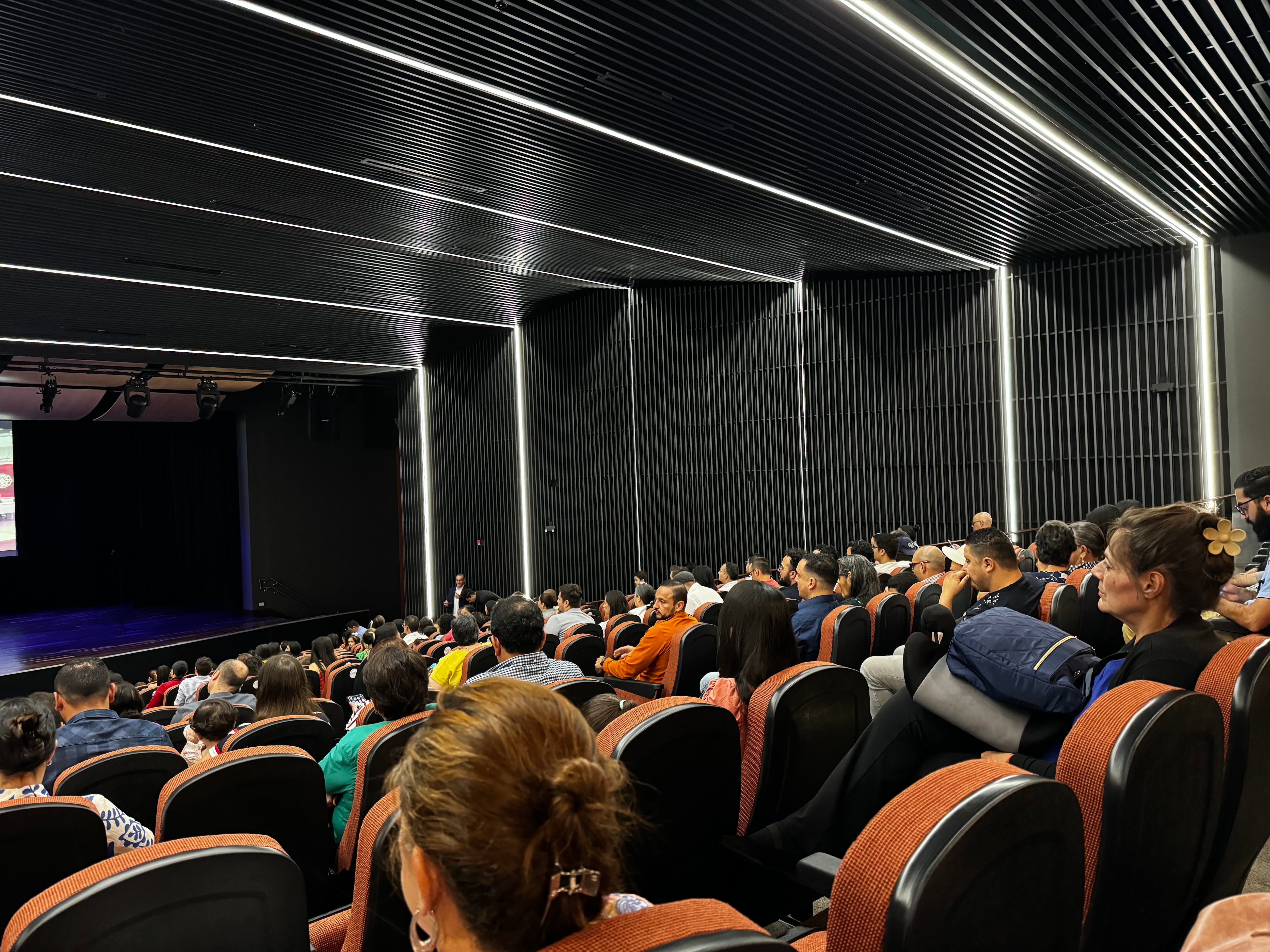 El Festival Interescolar Note’s Peak 2024 estuvo repleto de mucha emoción y exposición de talento musical.