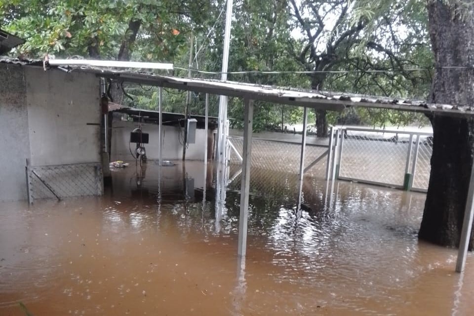 Inundaciones en cantones de Guanacaste, en Carrillo quedaron varios barrios anegados, así como cultivos de maíz, hortalizas y otros productos.
