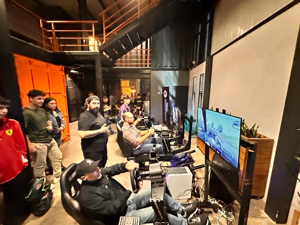 Simracing simuladores de carreras, deportes de carreras connecturday