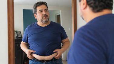 Estudio científico revela por qué la barriga cervecera podría ser más peligrosa para el corazón que el sobrepeso