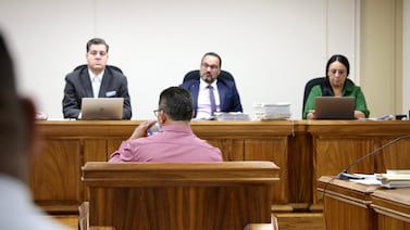 Una bolsa de tejido humano, sangre y paredes destruidas: Esto encontró el propietario del apartamento donde habría sido asesinada Nadia Peraza