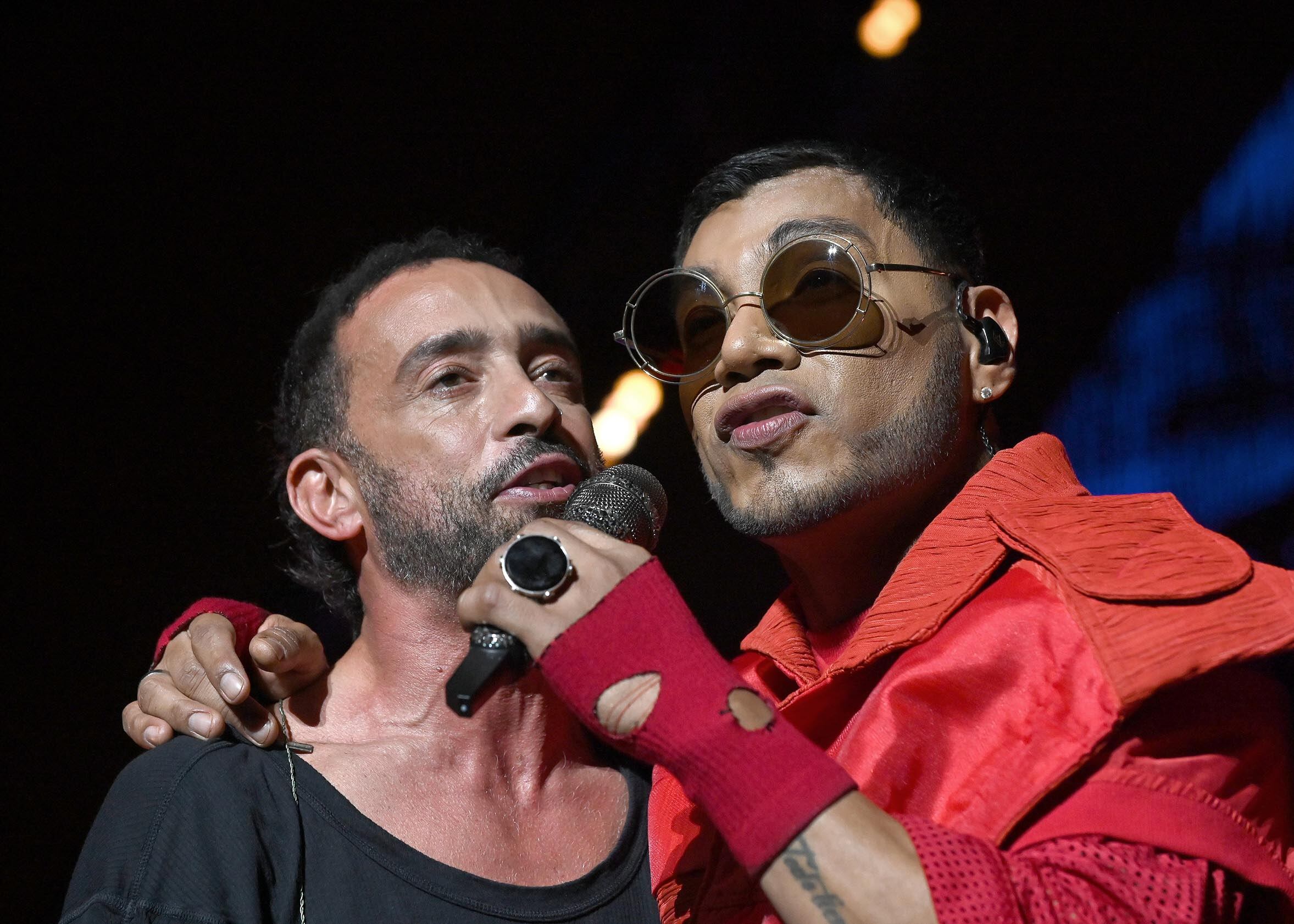 02 de marao del 2025. Parque Viva en la Guácima de Alajuela. Concierto de Camila, banda mexicana de pop rock formada en 2005 por Mario Domm, Samo y Pablo Hurtado . En la foto: Los músicos interpretaron sus canciones mas conocidas cuyo tema central es el amor y los y las presentes cantaron a viva voz las canciones de la banda. Foto: Albert Marín para La Nación.