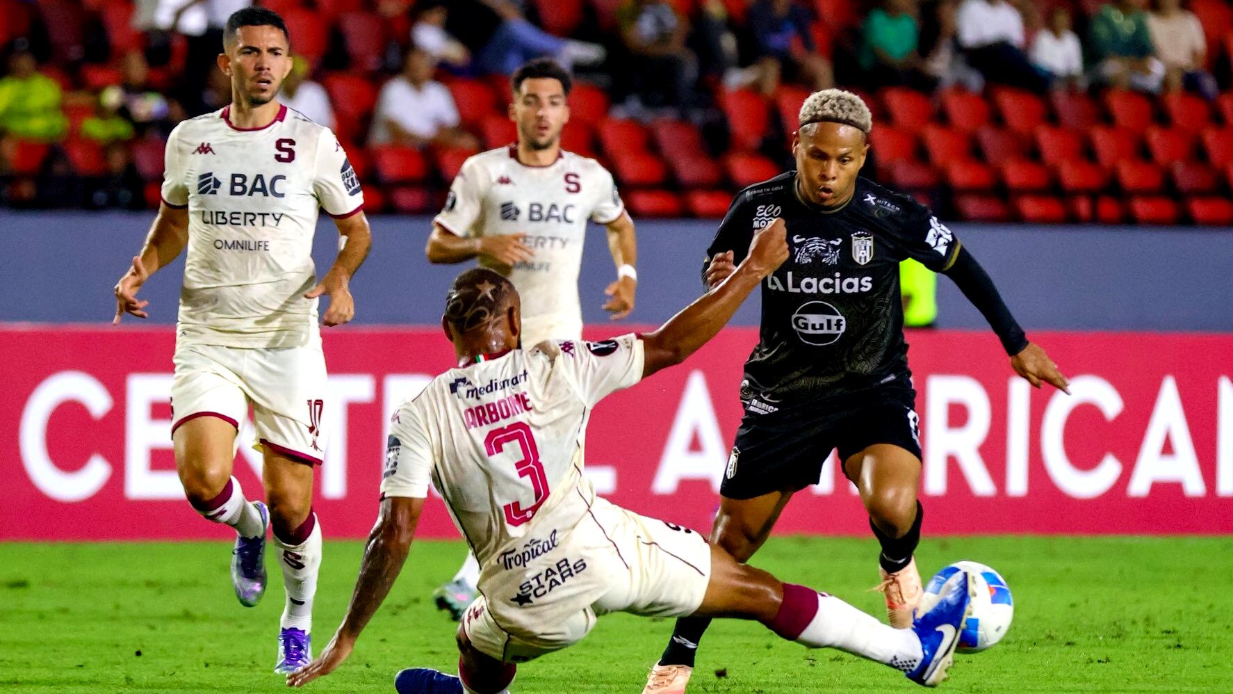 Saprissa contra CAI de Panama
