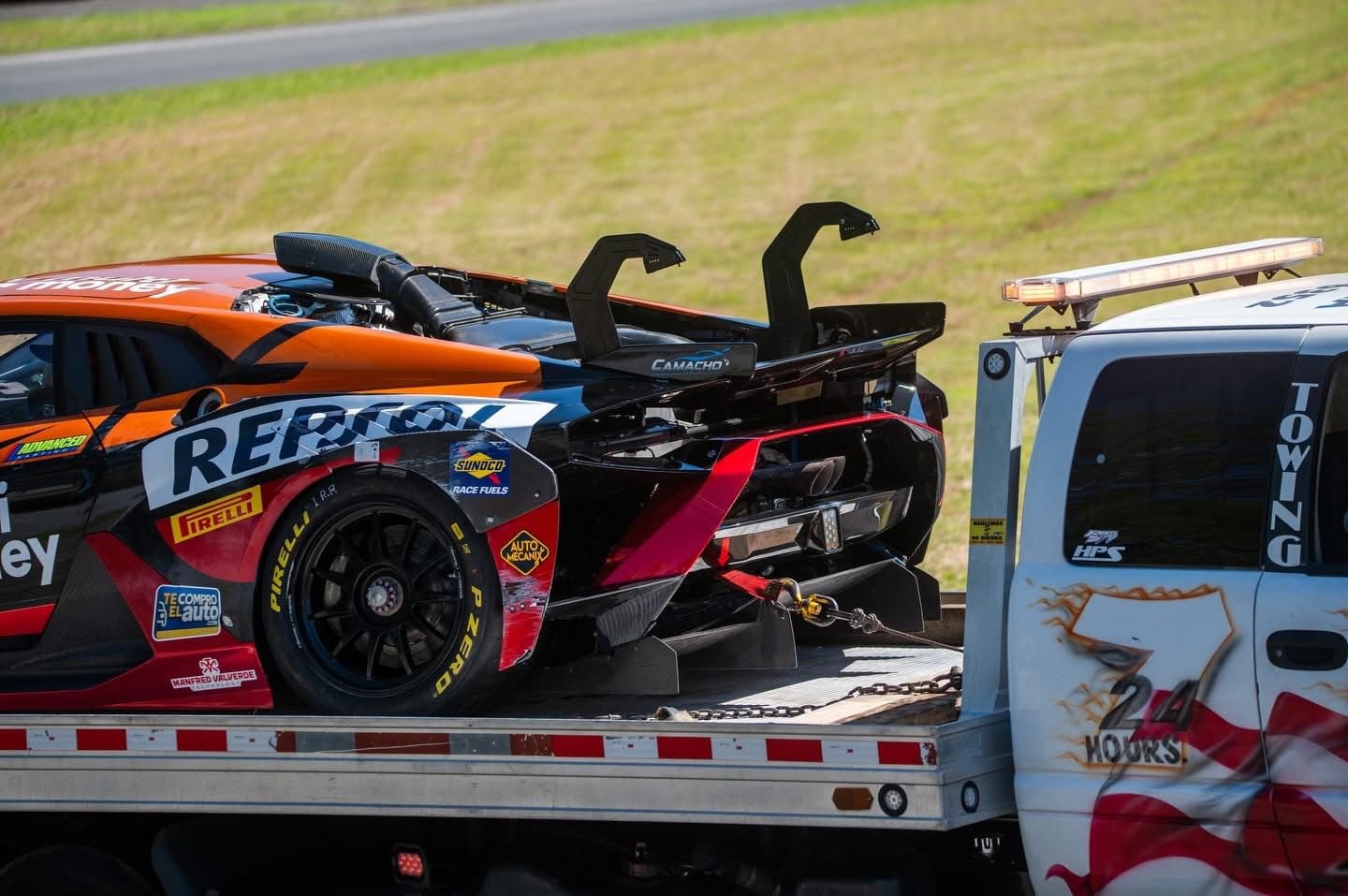 Danny Formal
Accidente en el Parque Viva
Las Tres Horas de Cost Rica
Lamborghini Súper Trofeo
6 de diciembre del 2025
Cortesía: Mundo Motorizado