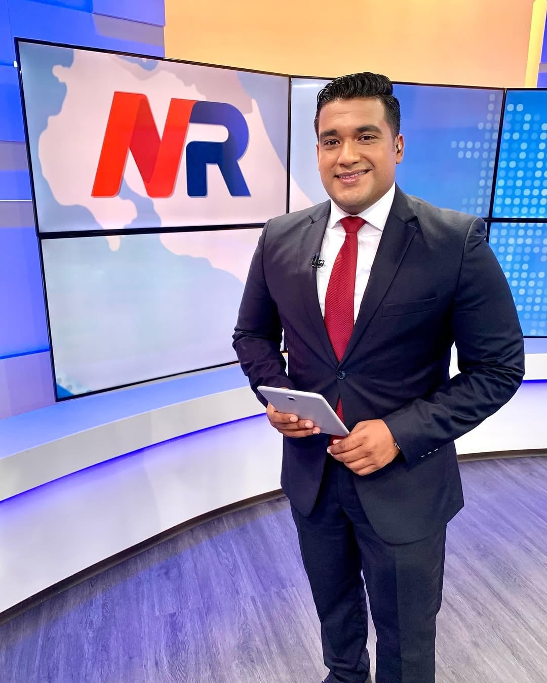 Gustavo Díaz, periodista de Noticias Repretel, canal 6.