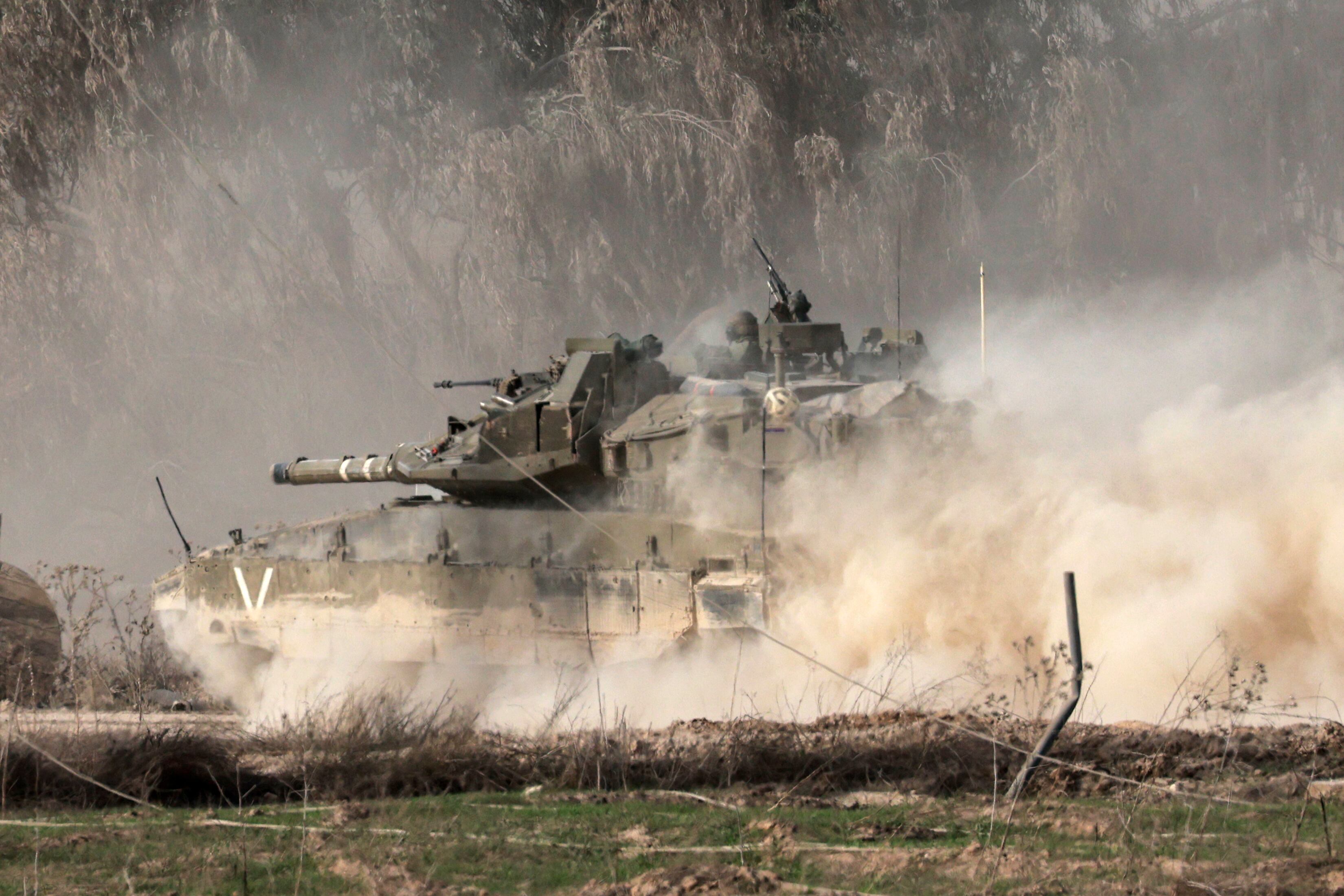 Israel inició los bombardeos en la Franja de Gaza el 7 de octubre en respuesta a un ataque de milicianos islamistas de Hamás, desencadenando una serie de intensos combates.