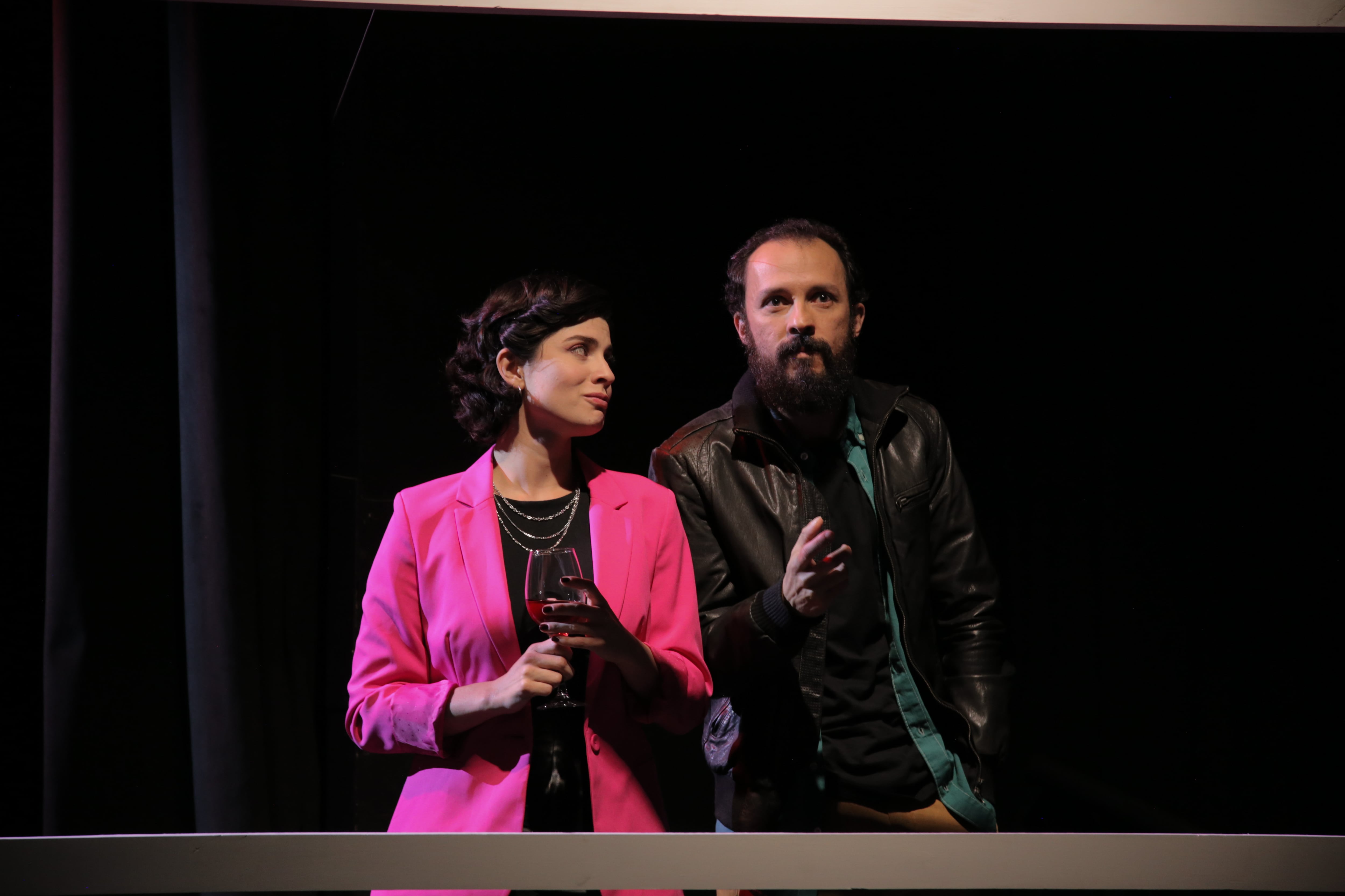 Los personajes de Noelia y Sergio se enamoran y desenamoran en la obra 'Me hubiera gustado saber que venías hoy' (Foto: Majo Howell)